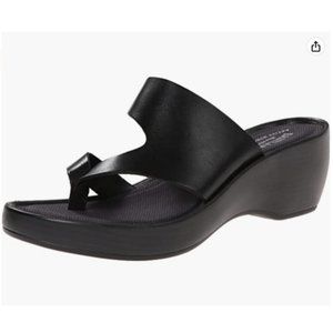 Eastland  Women's Laurel Slide Platform  Black Dress Sandals Shoes Size 7